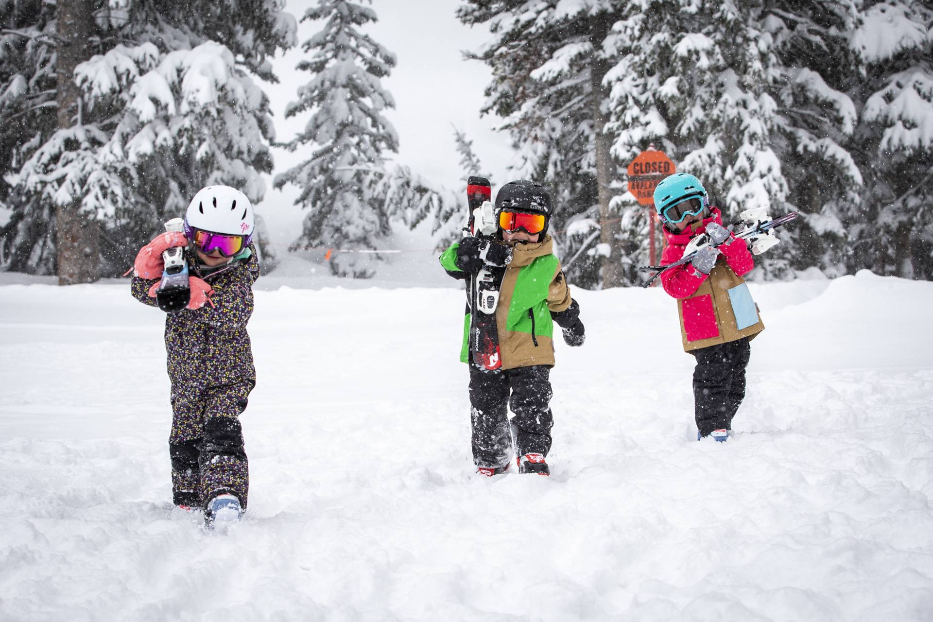 Rentiranje Ski opreme Ski KIDS